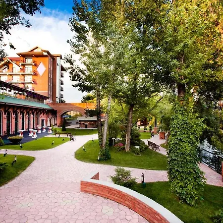 Caro Horoscop Hotel 2*