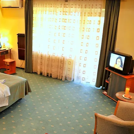 Hotel Caro Horoscop 2*